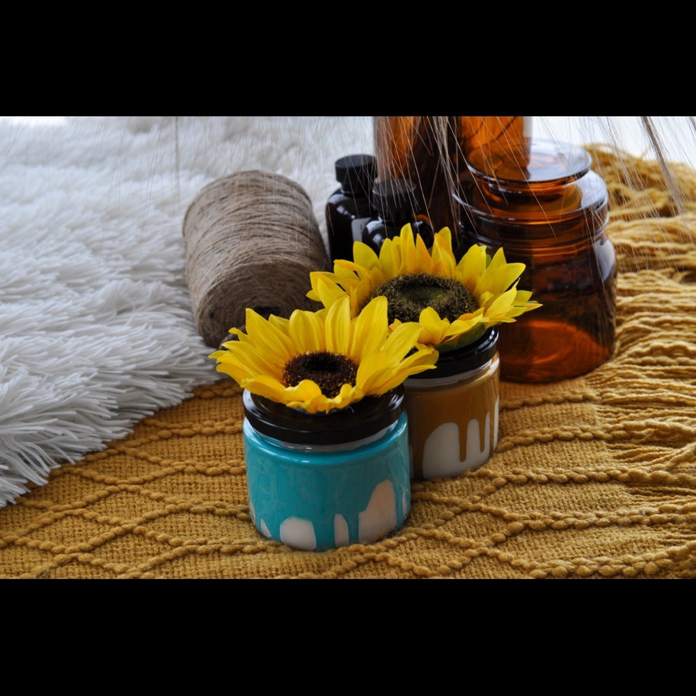 Lazy Days Custom Candles!!